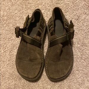 Chaco Brown Suede Pedshed Vibram Sole Slip On Size 3